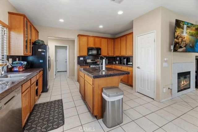 12927 Osprey Street, Eastvale, CA 92880
