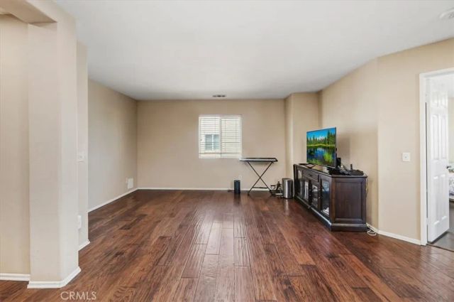 12927 Osprey Street, Eastvale, CA 92880