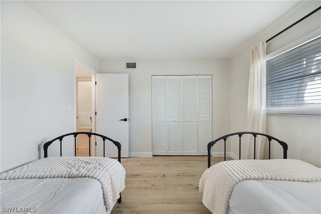 190 Pebble Beach BLVD 202, Naples, FL 34113