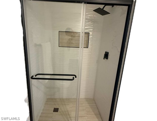 190 Pebble Beach BLVD 202, Naples, FL 34113