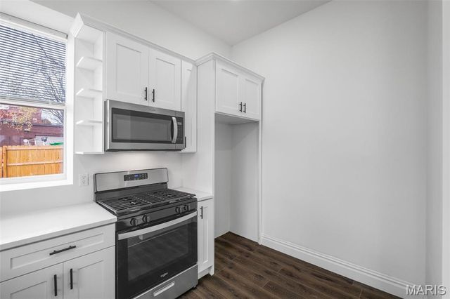 6827 Minnesota Avenue, St Louis, MO 63111