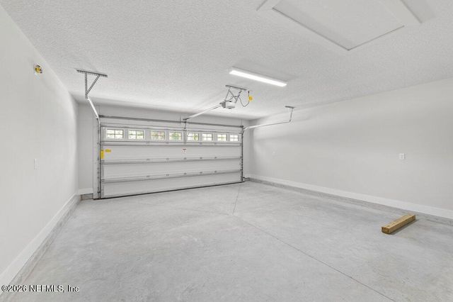 620 BULLS BAY Highway, Jacksonville, FL 32220