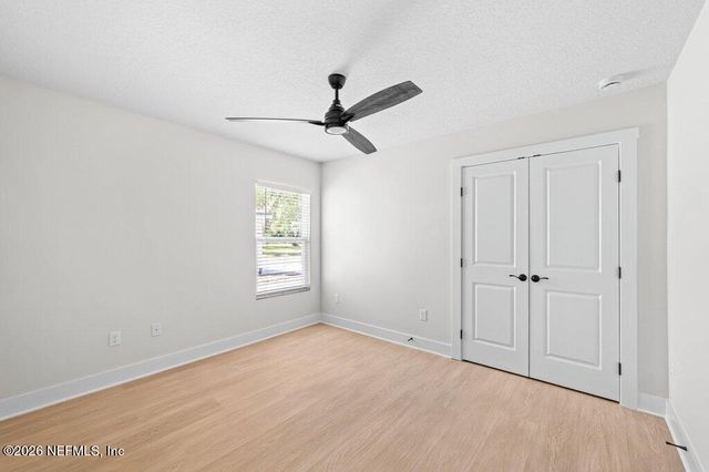 620 BULLS BAY Highway, Jacksonville, FL 32220