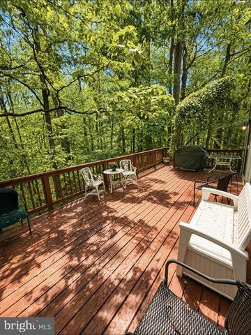 1070 FOXCROFT RUN, Annapolis, MD 21401