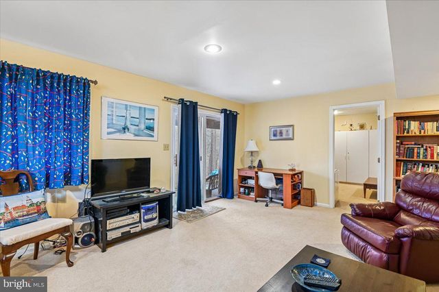 1070 FOXCROFT RUN, Annapolis, MD 21401