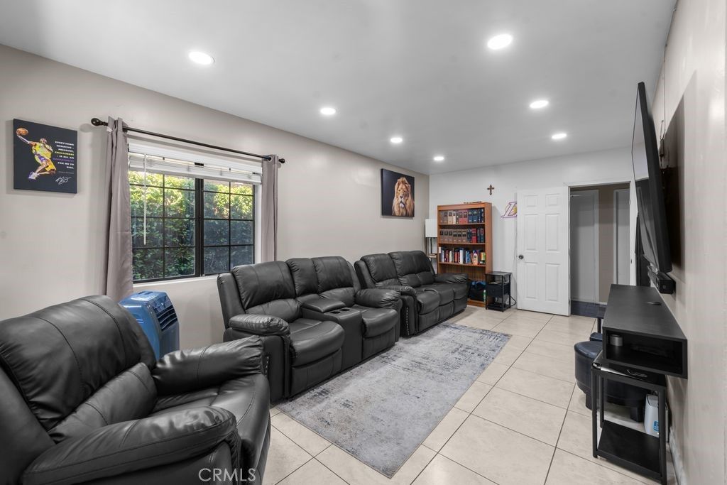 13344 Grant, Downey, CA 90242 — photo 4