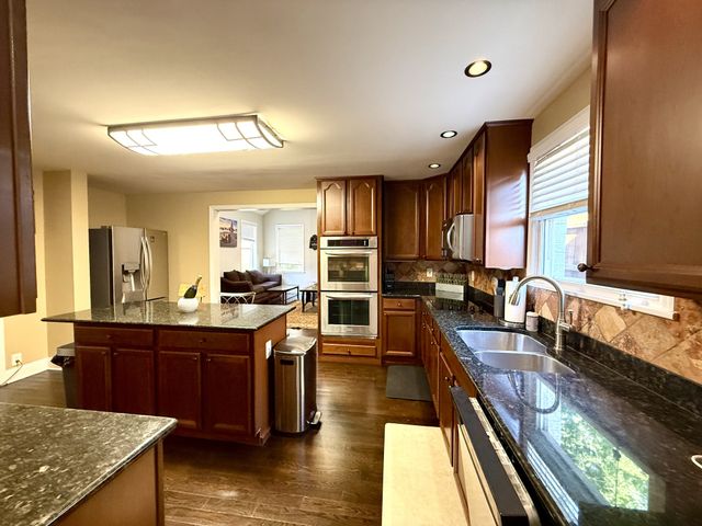 410 Lancaster Ave, Nashville, TN 37212