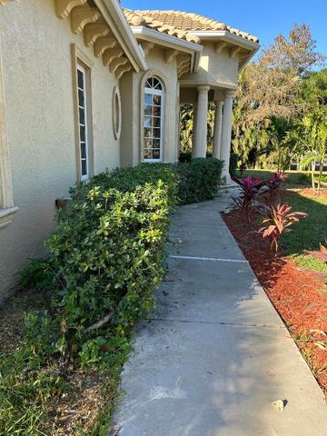 16684 62nd Road N, The Acreage, FL 33470