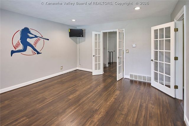 4926 Dempsey Drive, Charleston, WV 25313