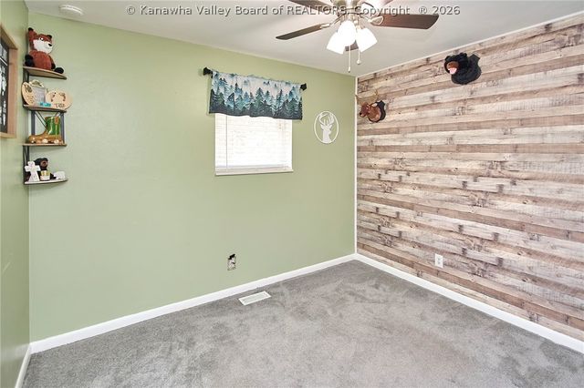 4926 Dempsey Drive, Charleston, WV 25313