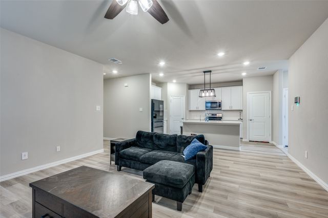 11037 Firebrush Lane, Fort Worth, TX 76108