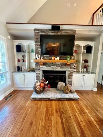 21 Crestwood Circle, Prestonsburg, KY 41653