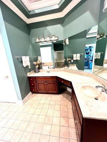 21 Crestwood Circle, Prestonsburg, KY 41653