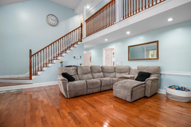 380 Silver Eagle Drive, London, KY 40744