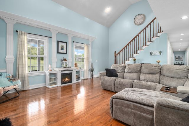 380 Silver Eagle Drive, London, KY 40744