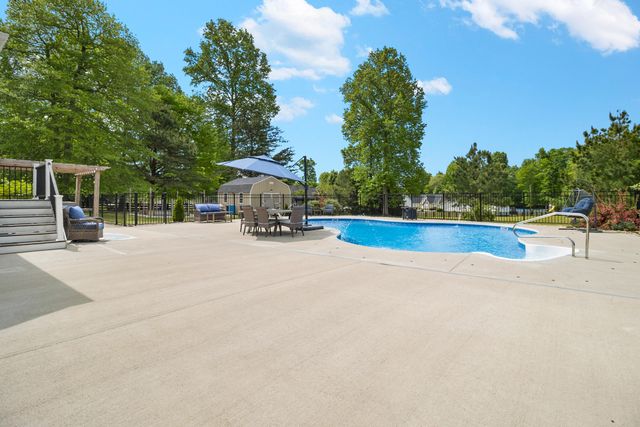 380 Silver Eagle Drive, London, KY 40744