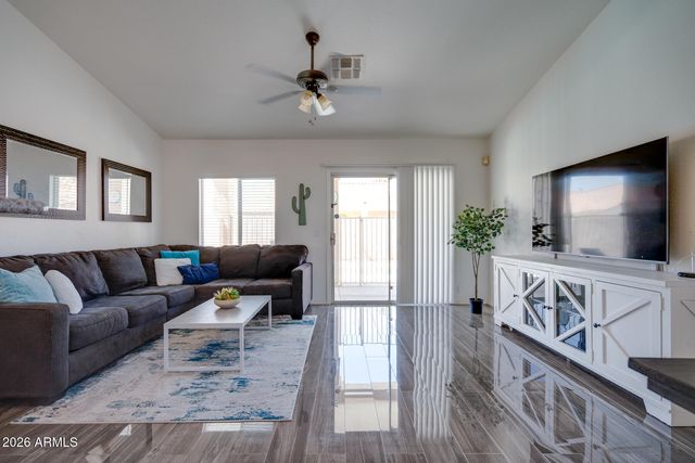 954 W MORELOS Street, Chandler, AZ 85225