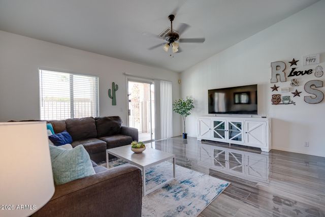 954 W MORELOS Street, Chandler, AZ 85225