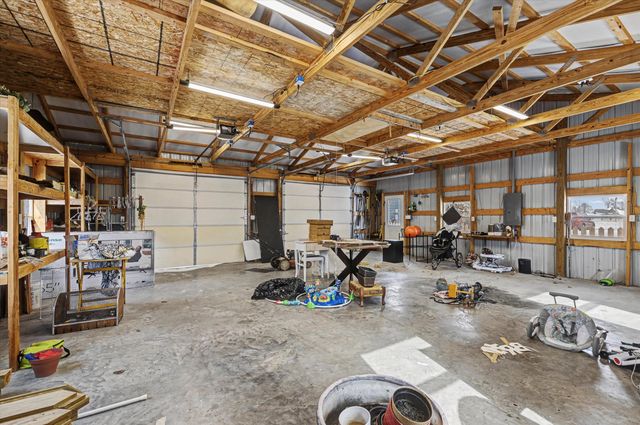 130 E OO, Hallsville, MO 65255