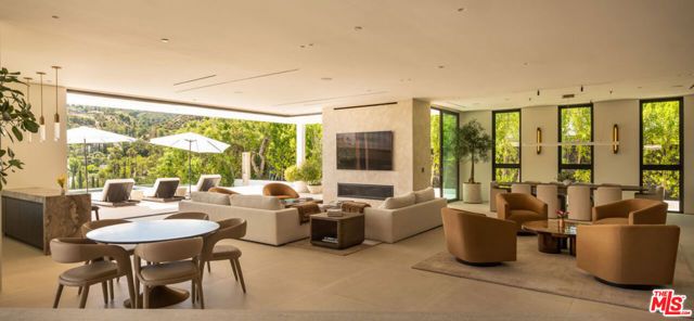 16988 Strawberry Drive, Los Angeles, CA 91436