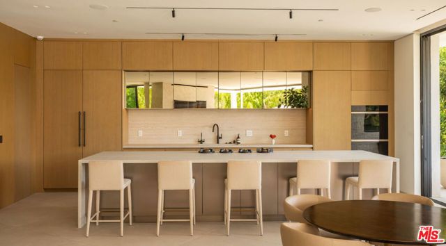 16988 Strawberry Drive, Los Angeles, CA 91436