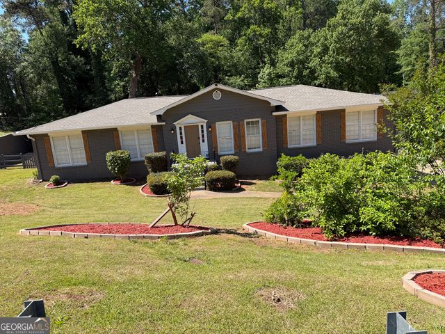 3336 Camelot Drive, Marietta, GA 30062
