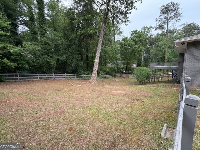 3336 Camelot Drive, Marietta, GA 30062