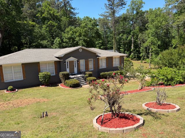 3336 Camelot Drive, Marietta, GA 30062