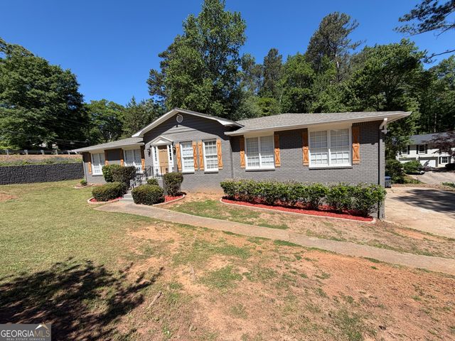 3336 Camelot Drive, Marietta, GA 30062
