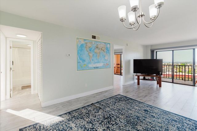 51 ISLAND WAY 801, Clearwater Beach, FL 33767