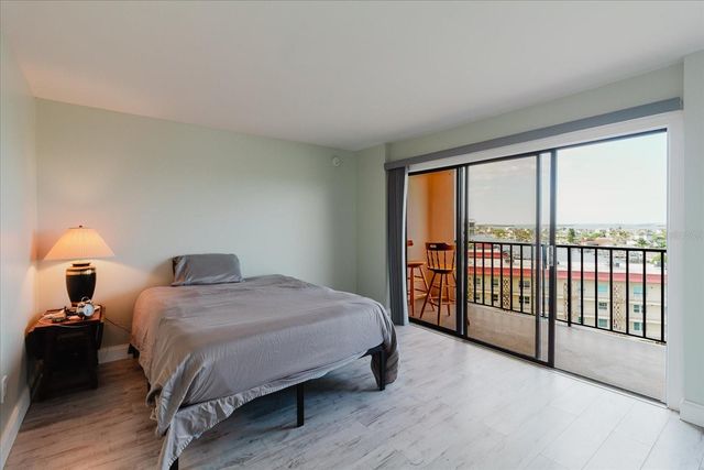 51 ISLAND WAY 801, Clearwater Beach, FL 33767