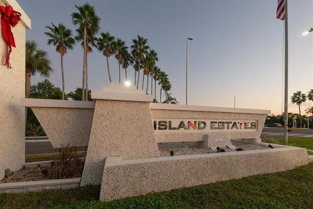 51 ISLAND WAY 801, Clearwater Beach, FL 33767