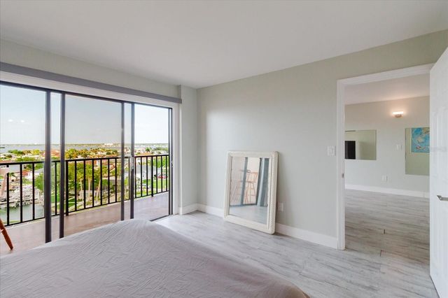 51 ISLAND WAY 801, Clearwater Beach, FL 33767