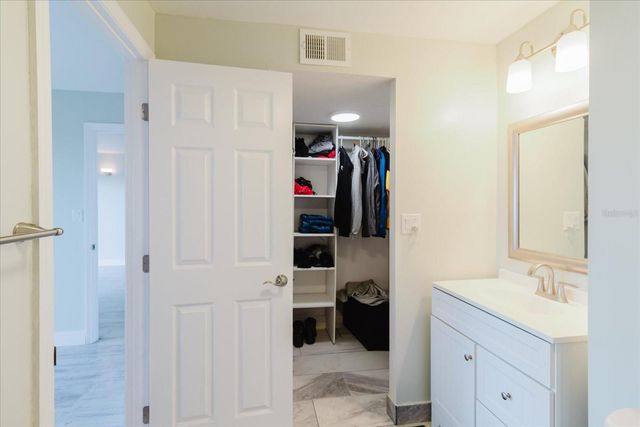 51 ISLAND WAY 801, Clearwater Beach, FL 33767