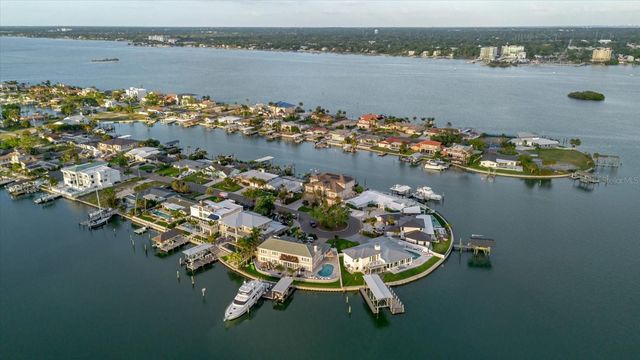 51 ISLAND WAY 801, Clearwater Beach, FL 33767