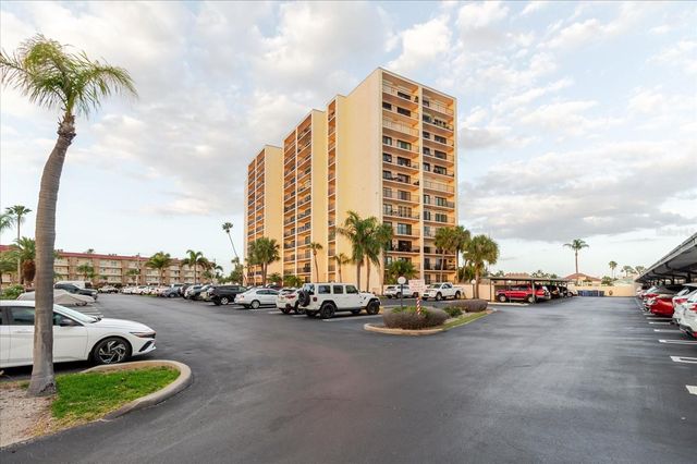 51 ISLAND WAY 801, Clearwater Beach, FL 33767