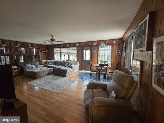 125 SCHOOL PL, Milford, DE 19963