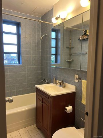 140-39 34th Avenue 2S, Flushing, NY 11354