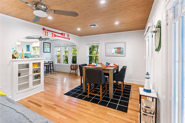 642 OHIO PLACE, Sarasota, FL 34236