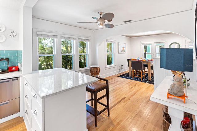 642 OHIO PLACE, Sarasota, FL 34236