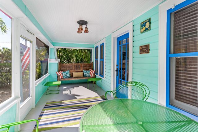642 OHIO PLACE, Sarasota, FL 34236