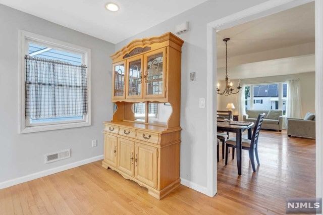 23 South Drive, Rochelle Park, NJ 07662