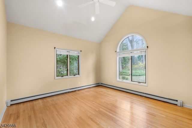 1531 Coles Ave, Mountainside Boro, NJ 07092