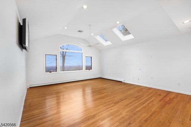 1531 Coles Ave, Mountainside Boro, NJ 07092