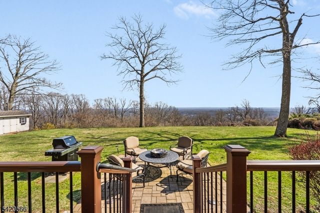 1531 Coles Ave, Mountainside Boro, NJ 07092