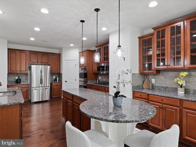 41595 REVIVAL DR, Ashburn, VA 20148
