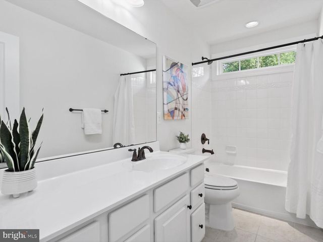 41595 REVIVAL DR, Ashburn, VA 20148