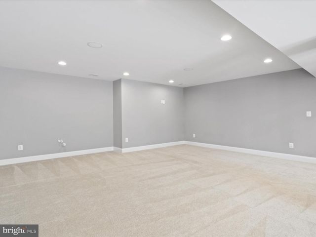 41595 REVIVAL DR, Ashburn, VA 20148