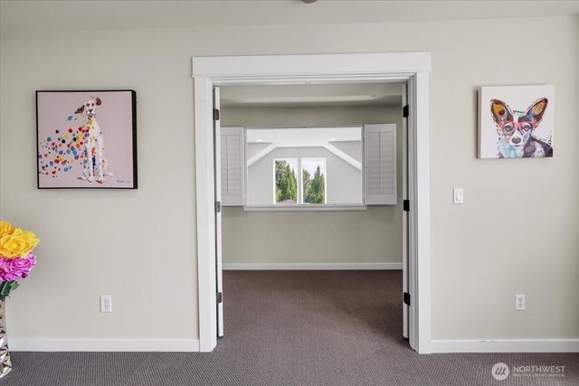 13721 SE 90th Place, Newcastle, WA 98059