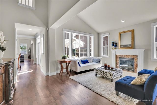 13721 SE 90th Place, Newcastle, WA 98059